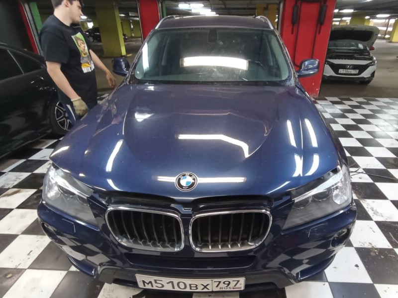 Замена лобового стекла BMW x3 F25