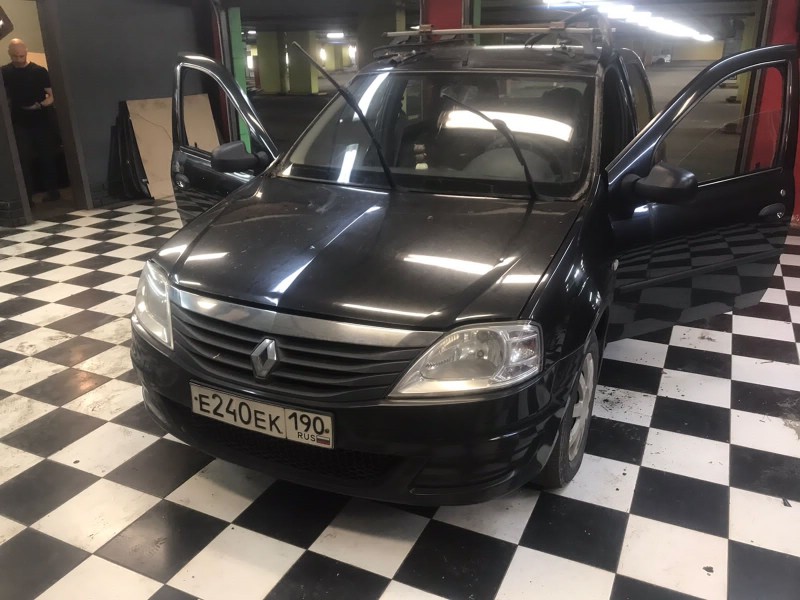 Замена лобового стекла Renault Logan