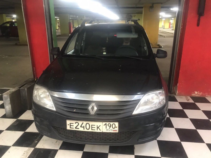 Замена лобового стекла Renault Logan