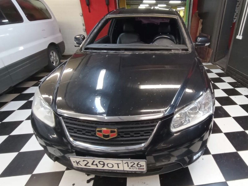 Замена лобового стекла Geely Emgrand