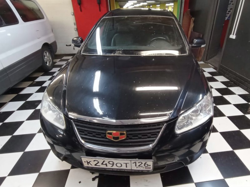Замена лобового стекла Geely Emgrand