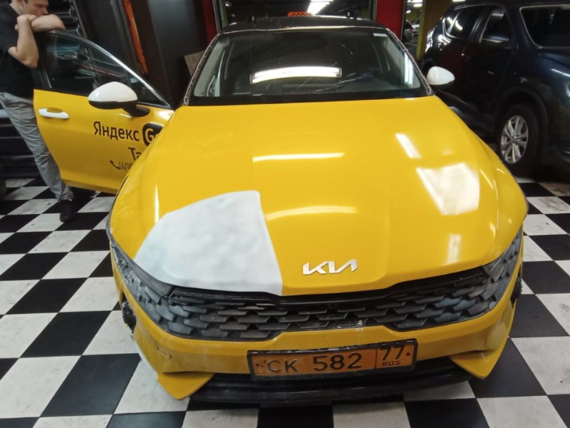 Замена лобового стекла Kia K5