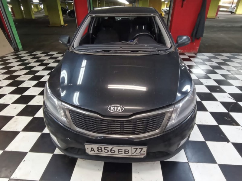 Замена лобового стекла Kia Rio