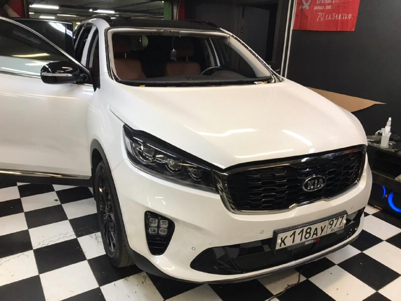 Замена лобового стекла Kia Sorento Prime