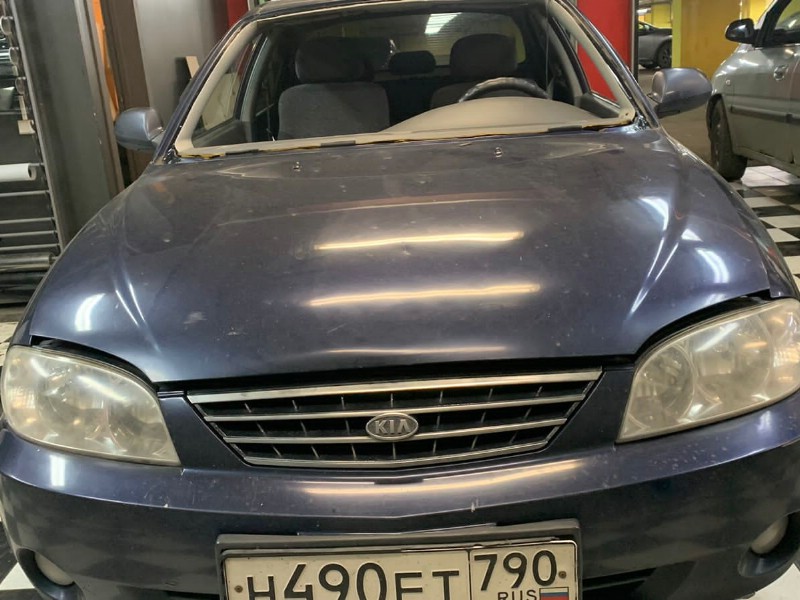 Замена лобового стекла Kia Spectra