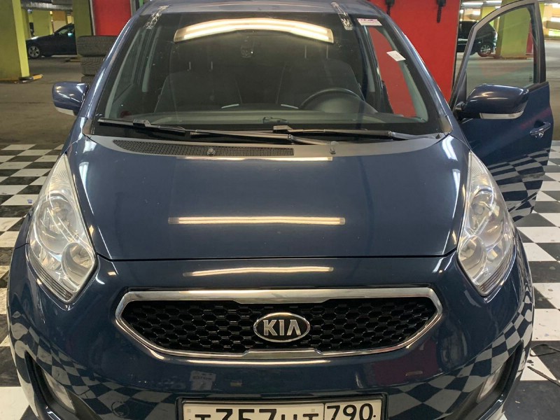 Замена лобового стекла Kia Venga