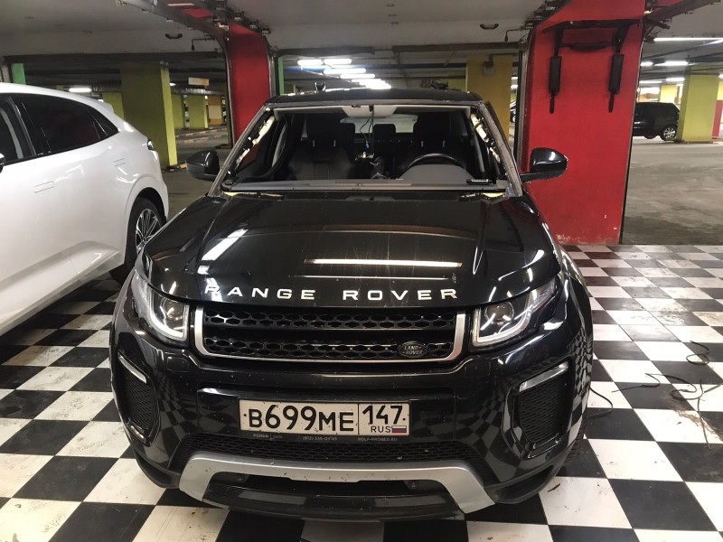 Замена лобового стекла Range Rover Evoq